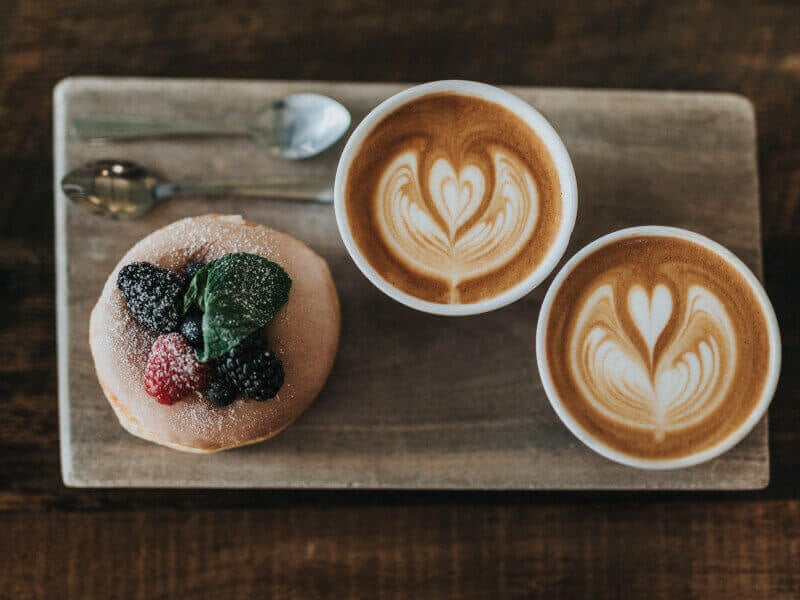 Tulip latte art design 